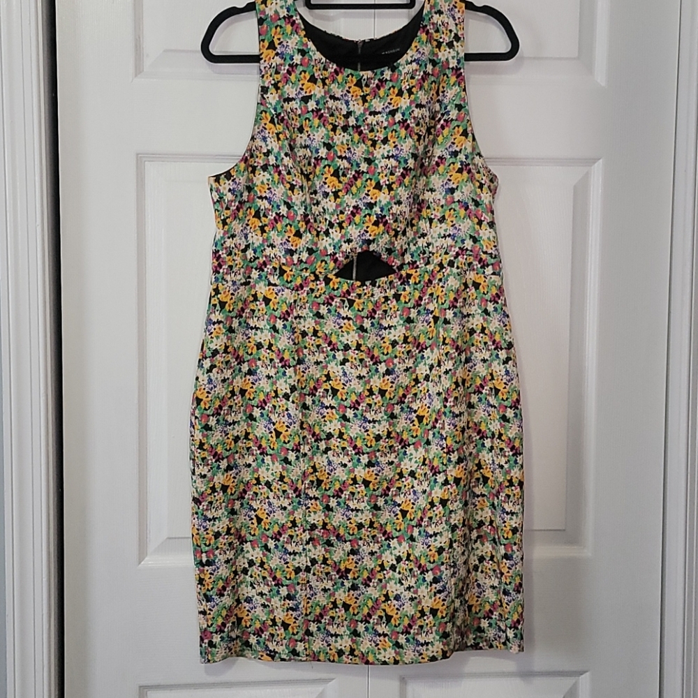 Floral peekaboo mini dress